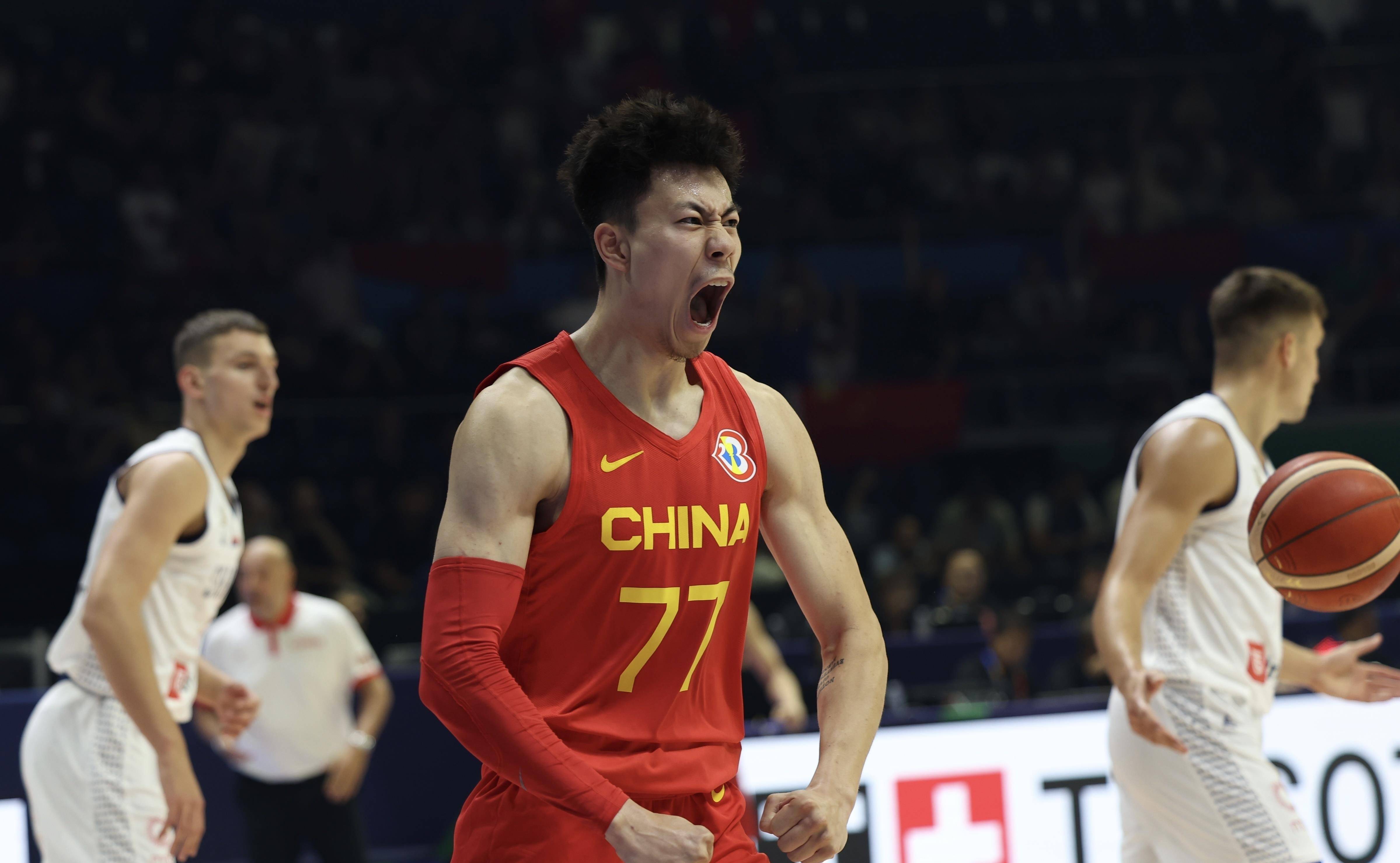 雷霆鏖战塞尔维亚男篮，浓眉关键制胜