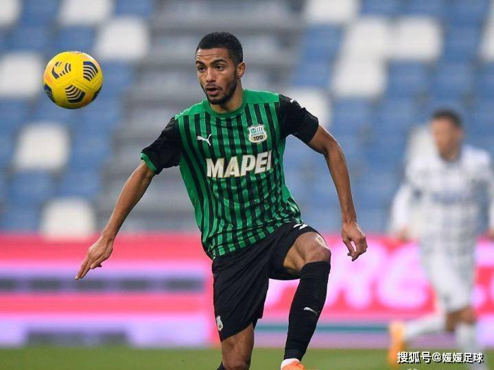 包含荷兰险胜莱比锡红牛，弗拉霍维奇打破历史纪录的词条