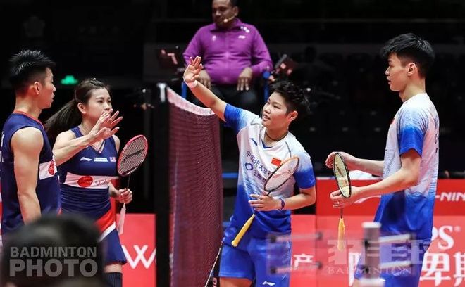 法国队翻盘丹麦队,黄鸭组合扛起全队 法国队翻盘丹麦队,黄鸭组合扛起全队