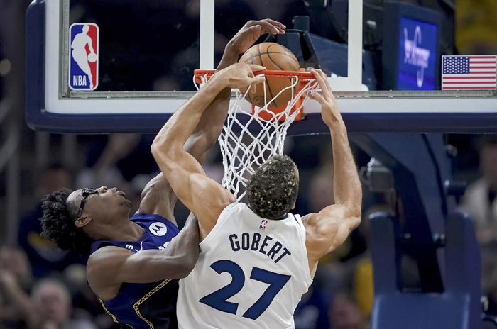 步行者翻盘北京队,戈贝尔高光表现 步行者翻盘北京队,戈贝尔高光表现