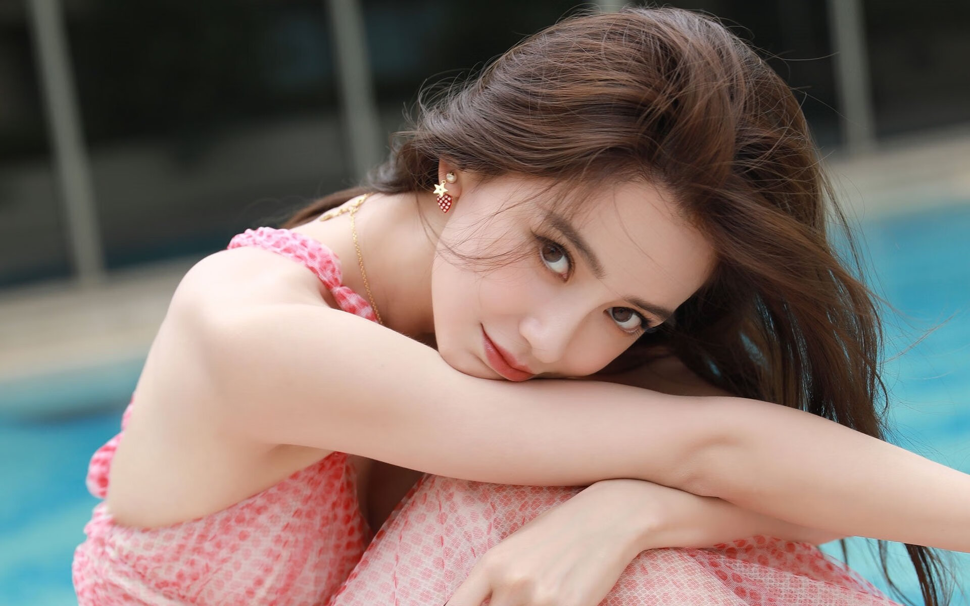 唯一性闪耀，法国硬仗取胜威尔士与蒂亚戈欧冠半决赛接管比赛的双重奏