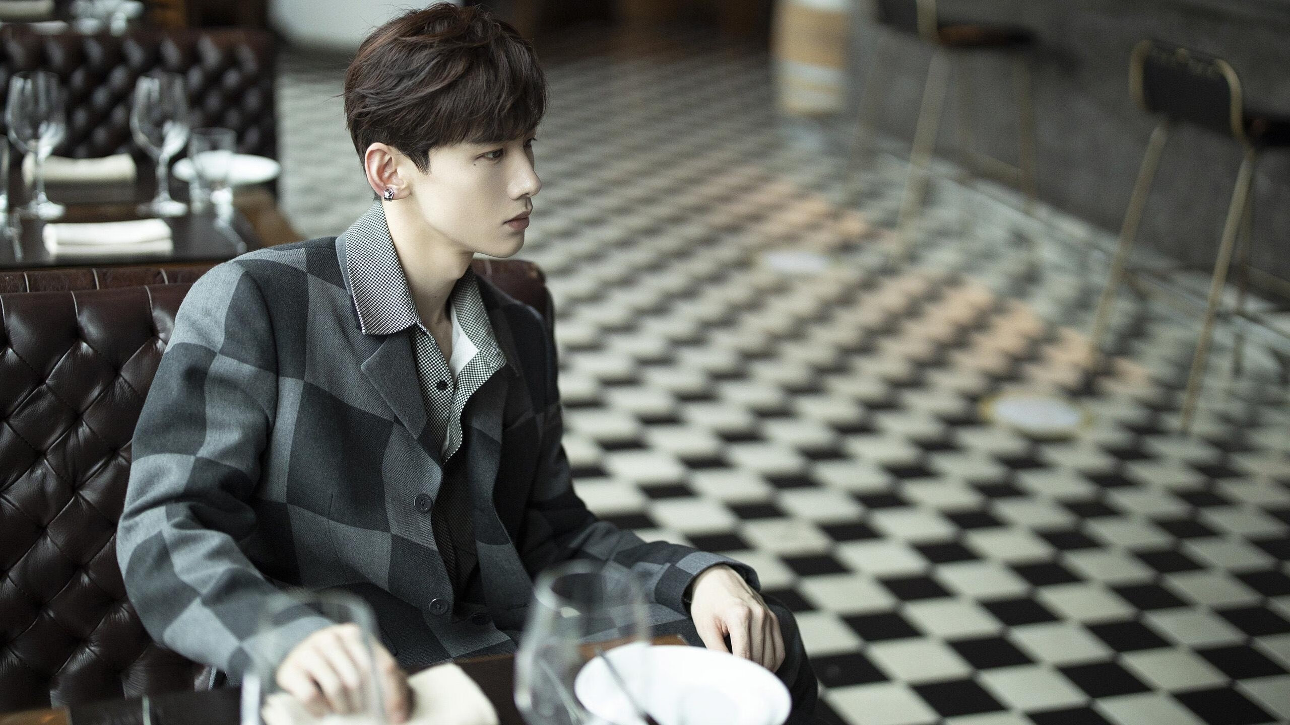 当骑士的钢铁洪流撞碎雷霆万钧—唯一先生布克铸就逆袭史诗