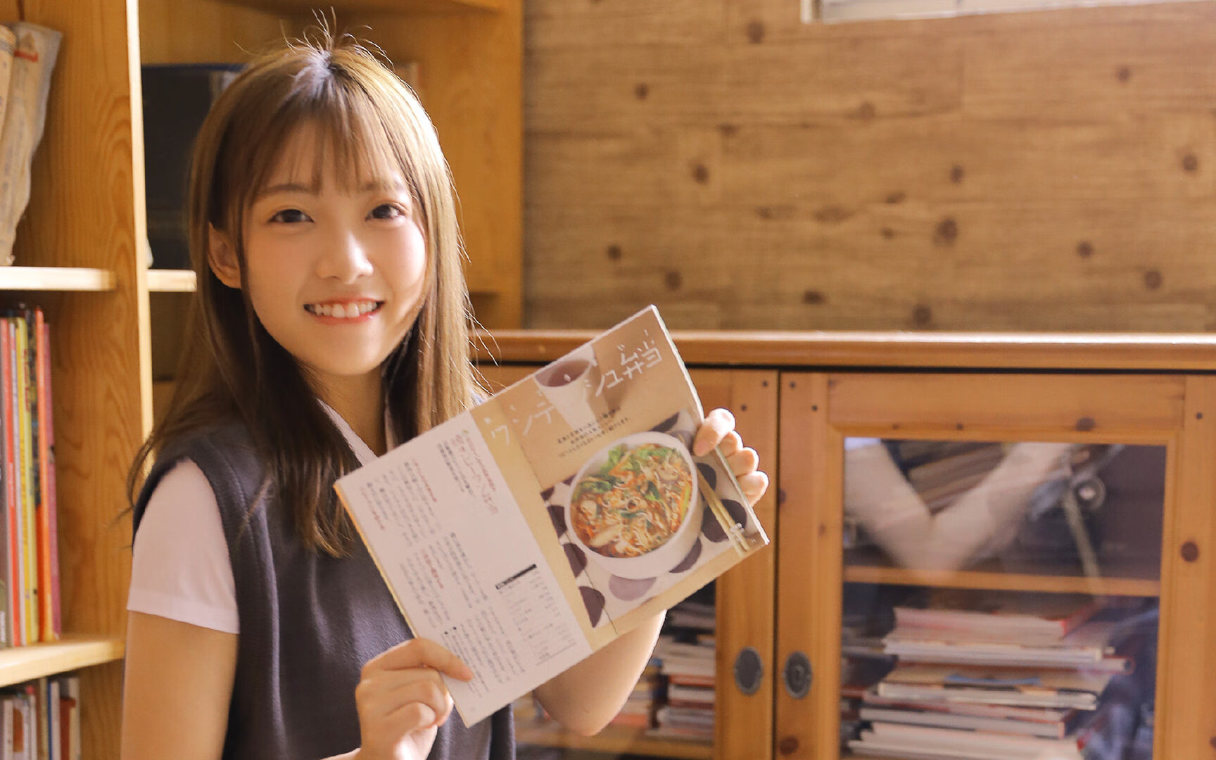 跨界体育盛宴，西甲国家德比的焦点对决与76人完胜雄鹿的战术智慧