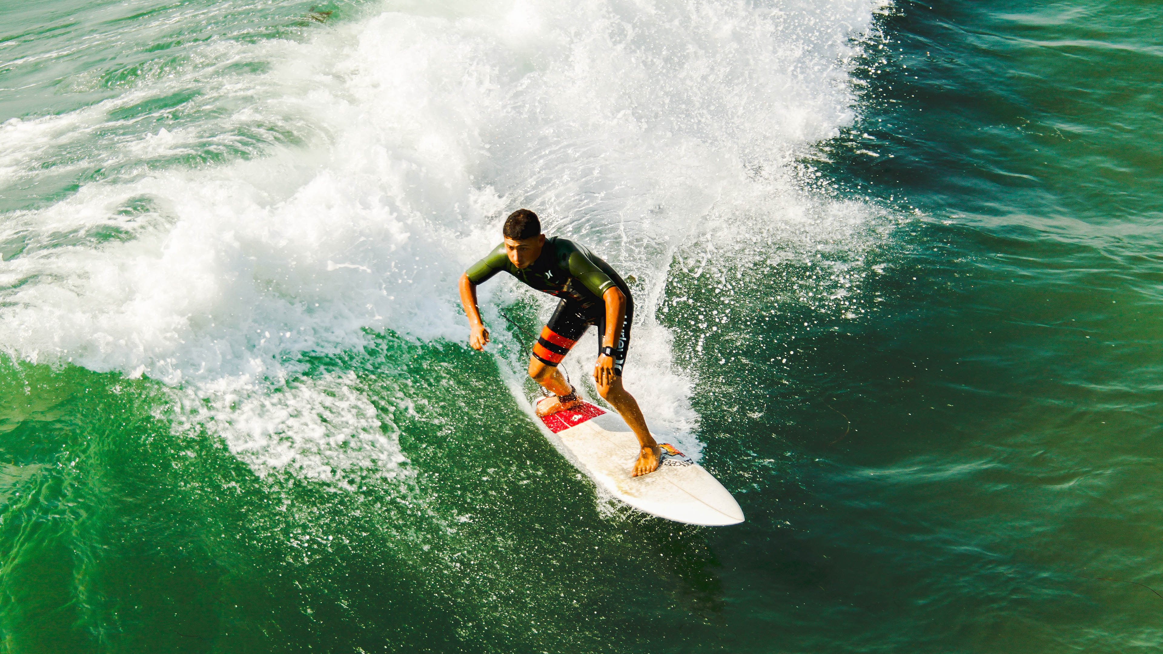 双重奇迹日，当非洲杯铁血晋级撞上NBA奇幻剧本